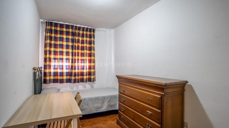 Apartment N°Xb089 for rent in San Cristóbal de La Laguna, Spain